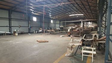 VACÍA. Así encontraron la fábrica 27 trabajadores del Parque. Hay reclamos..