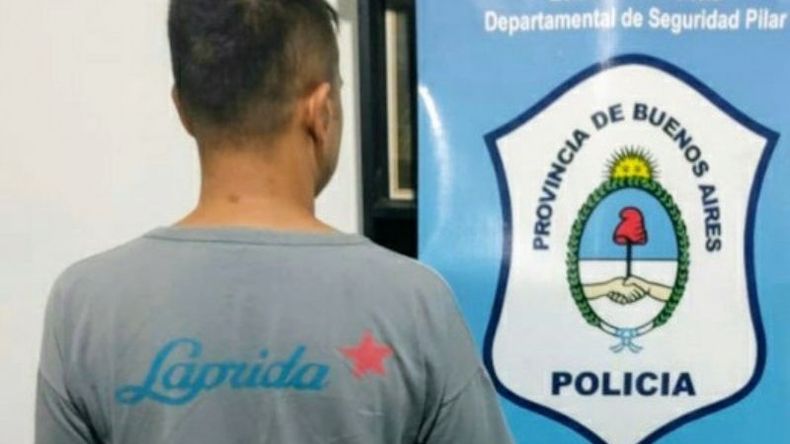 El agresor fue detenido a metros de la vivienda donde atacó a su pareja. .