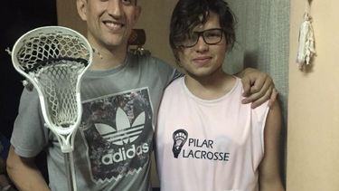Copado. El basquetbolista Jonatan Treise promovió la campaña para que Elías pueda viajar a Irlanda. .
