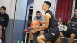 Joaquín Aguilar fue clave ante Zárate. (foto prensa Derqui).