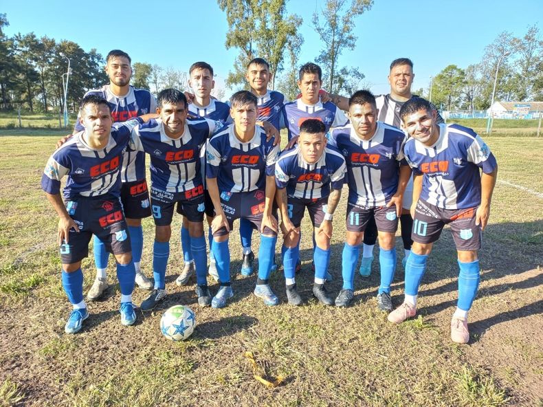 EMPATE. Flecha Azul terminaba 2-2 ante Parque III, el 27 de abril pasado.