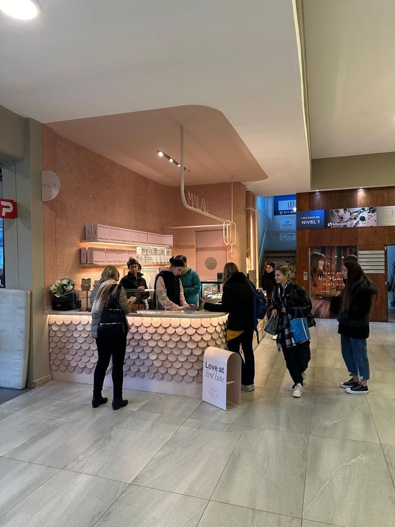 En Malau se venden hasta 2000 cookies por día. 