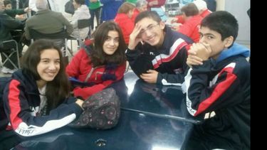 PREMIADAS. El equipo de Ajedrez que sumó 2 medallas en Mardel..