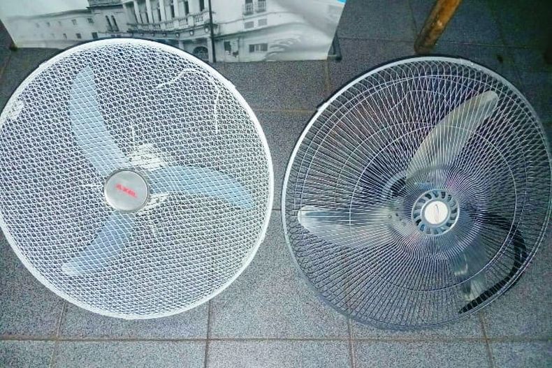 VENTILADORES. El ladrón ya los había preparado para llevárselos.