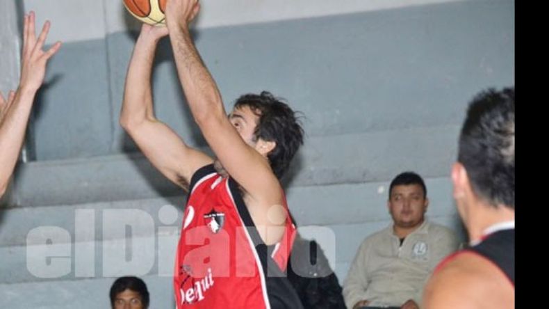 Con 10 puntos consecutivos de Hasenauer liquidó el juego en el último cuarto..