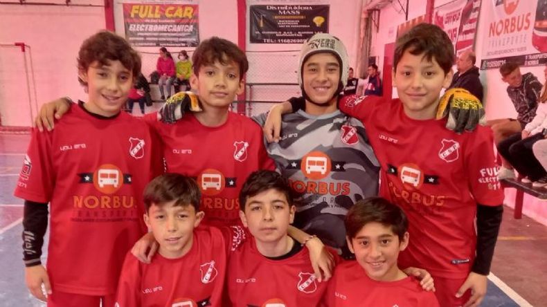 La 2015 de Sportivo Pilar superó 5-2 a San Martín..