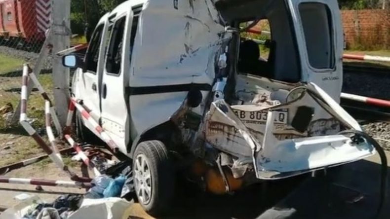 Así quedó el utilitario (imagen: Canal Pilar)..