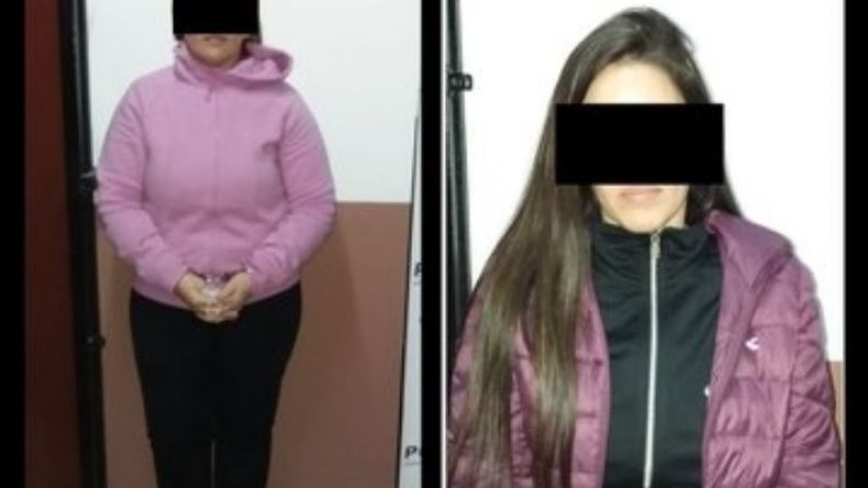 DETENIDAS. Las mujeres tienen 45 y 27 años de edad. .