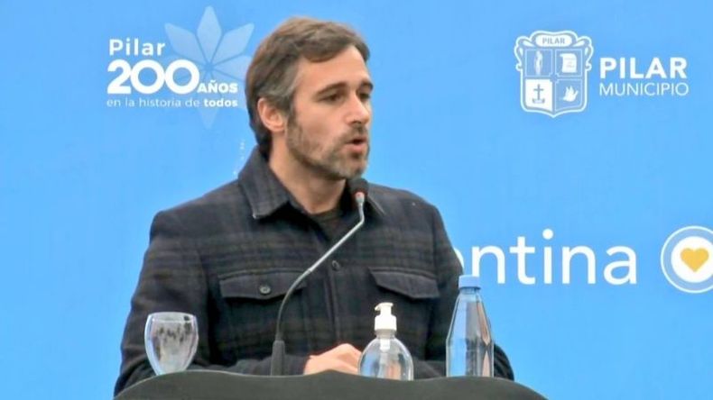ACTO. En la inauguración, Achával apeló a la conciencia de los vecinos..