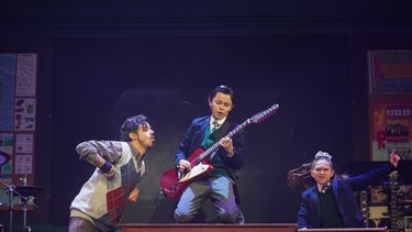 TALENTOSO. Milo Marotti junto a Soy Rada en el escenario del Teatro Gran Rex.