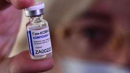 460 mil dosis ya se produjeron en el Laboratorio Richmond de Pilar. .