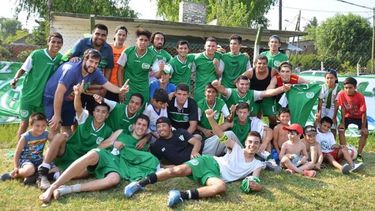 RITUAL. La celebración de los chicos de Abrojal en Villa Verde..