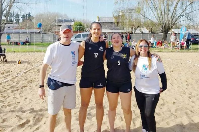 Sabrina Odonel -Milagros Castelli dominaron la Etapa Regional de las Universitarias.