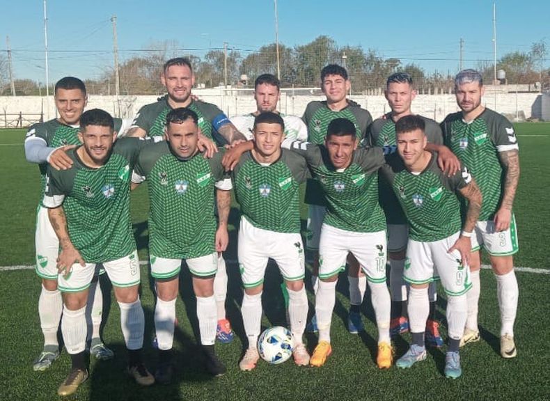 ONCE INICIAL. La Selección de la Liga Escobarense que ganó en Alejandro Korn.