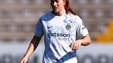 Annika Paz jugó con la camiseta número 19 en su bautismo con Inter de Milán. Annika Paz jugó con la camiseta número 19 en su bautismo con Inter de Milán.