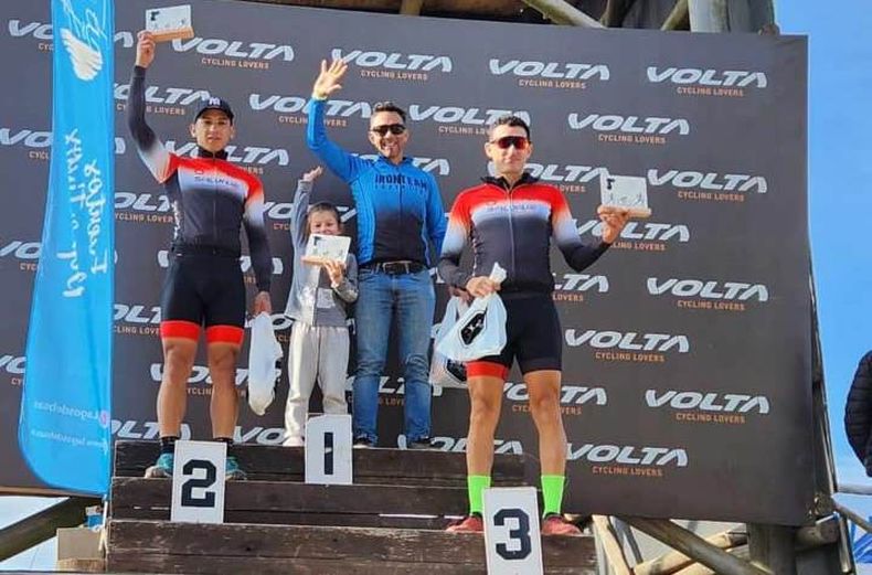 GANADOR. Bressani se subió a lo más alto del podio del Duatlón Extremo Rally Mountain Bike de Pilar.