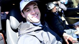 Diego Azar junto a Otto Fritzler en el Mercedes CLE 53.
