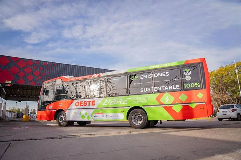 En las próximas semanas estará circulando como transporte público por las calles de La Plata. Foto. ANDigital..jpg