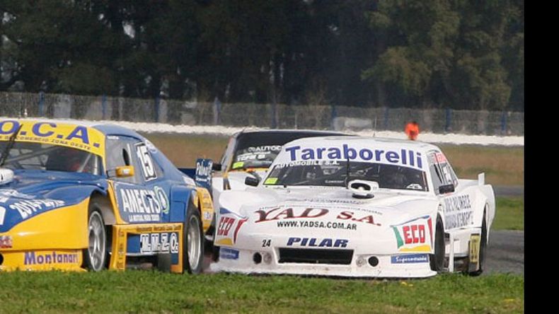 Di Palma adelante y Perlo atrás, pegado. Así fueron las 14 vueltas de la final en La Plata..