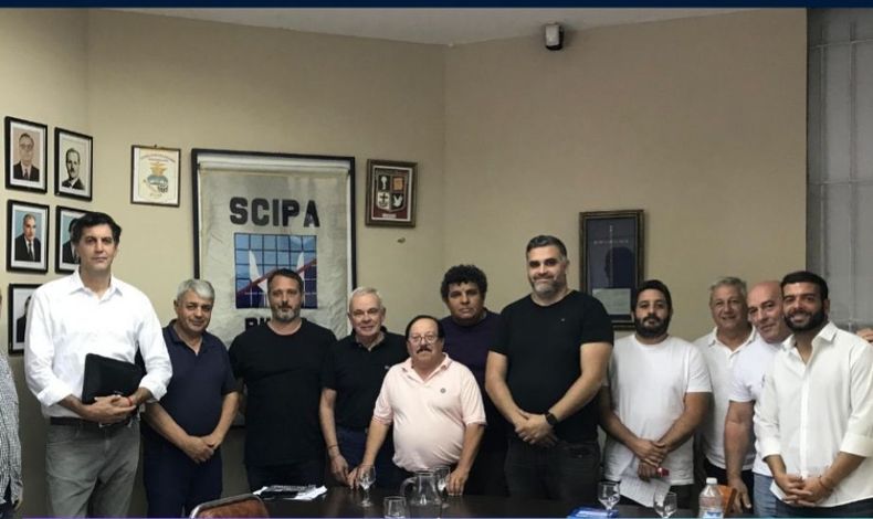 CUMBRE. Las autoridades de SCIPA recibieron a los funcionarios e&nbsp;