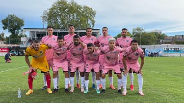 Real Pilar sufrió su primera derrota en la Primera B.