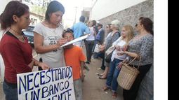 Desde el año pasado, vecinos y militantes reclaman una solución ..