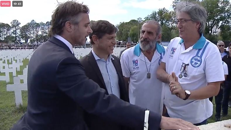 Axel Kicillof encabezó el acto en el Cenotafio, a 42 años de la Guerra de Malvinas. 