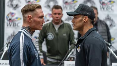 Peralta y Rozicki en la conferencia de prensa en Nova Scotia, Canadá.(Foto: Argentina Boxing Promotions)..