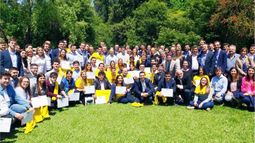 EQUIPO. El Pro se reunió en una quinta de Del Viso..
