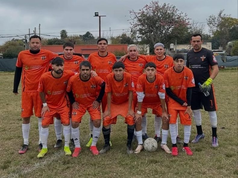 Manzanares gan&oacute; un duelo clave como local para crecer en las posiciones.