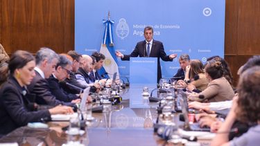 Salón Belgrano del Palacio de Hacienda. Massa se reunió con periodistas de todo el mundo.&nbsp;