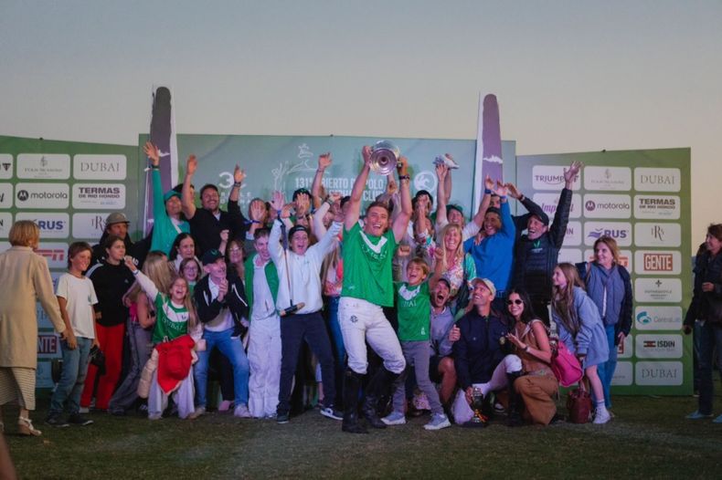 CAMPEÓN 2024. La Natividad festejaba el título en Hurlingham.