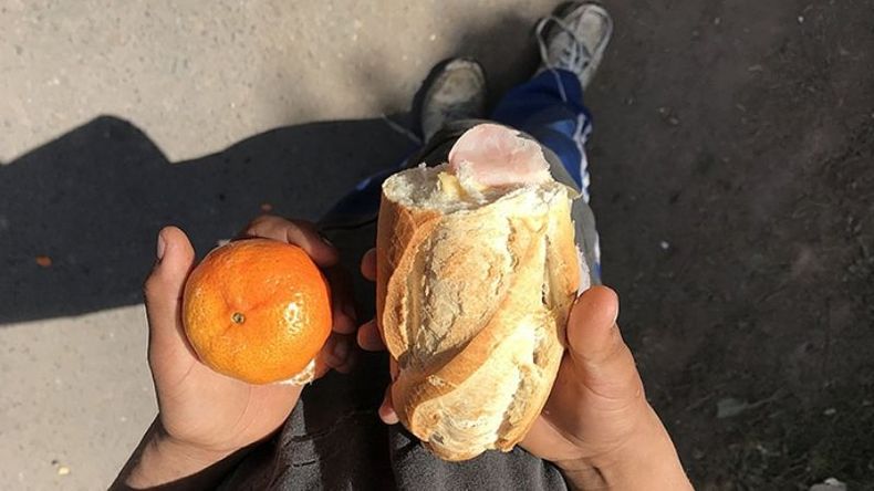 VIANDA. La comida que recibieron los alumnos de los comedores en el último mes..