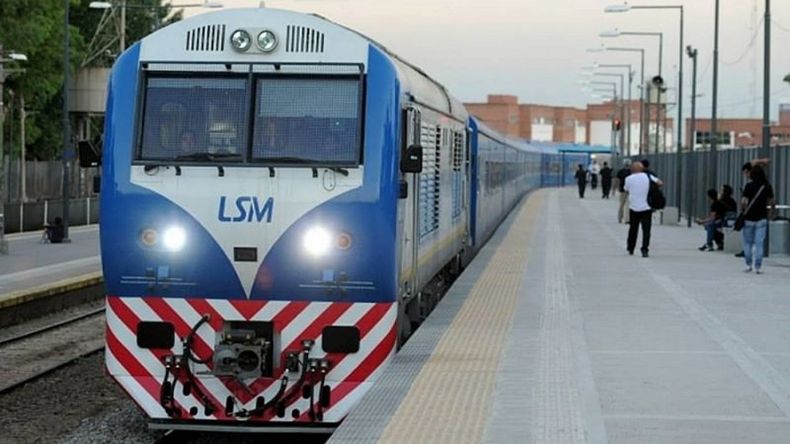 Los trabajos apuntan a continuar consolidando el servicio a través de obras de vía en la trocha ancha..