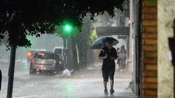 El Servicio Meteorológico Nacional anticipa temperaturas mínimas de 3°C para Pilar. El sol volverá a salir recién el domingo. El Servicio Meteorológico Nacional anticipa temperaturas mínimas de 3°C para Pilar. El sol volverá a salir recién el domingo.