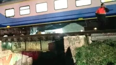 El accidente ocurrió ayer pasadas las 20 en las inmediaciones de la estación de Pilar.&nbsp;