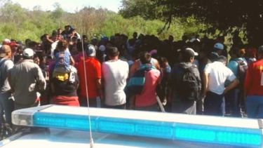 Desalojan a unas 300 personas que intentaban usurpar un terreno