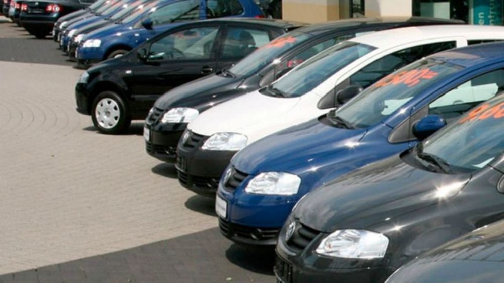 El inicio del segundo semestre mostró un freno en el mercado de autos usados, con una baja interanual de dos dígitos.
