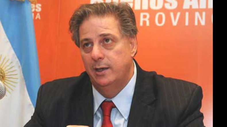 El ministro Alejandro Collia destacó que se busca disminuir el diagnóstico tardío..