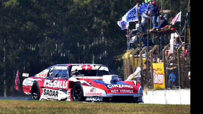 CON MOÑO. Matías Rossi llevó al Chevrolet a la mejor ubicación..