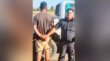 El detenido tiene 40 años y es de nacionalidad paraguaya. El detenido tiene 40 años y es de nacionalidad paraguaya.