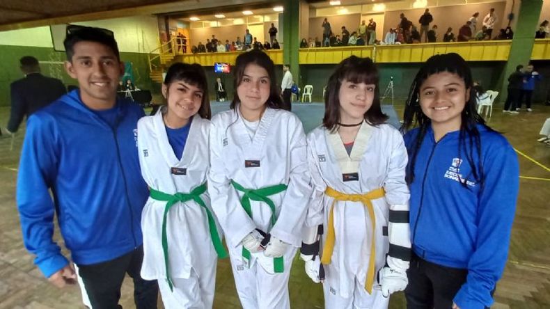 Las representantes del Taekwondo femenino..
