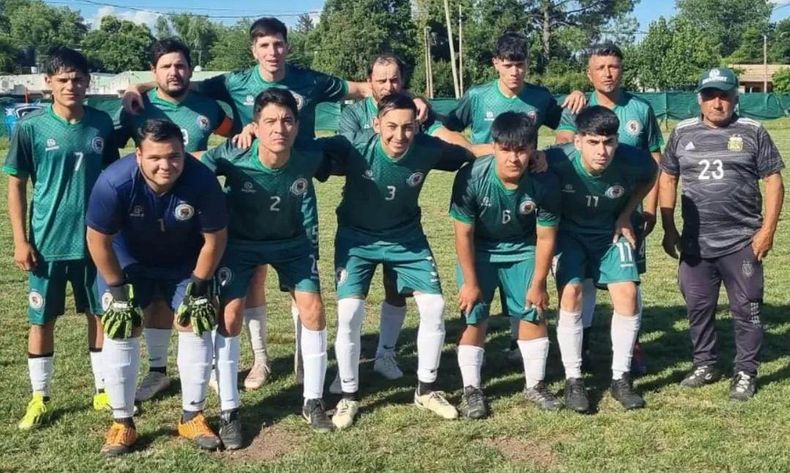 EQUIPO. Colectividad Boliviana logró su segunda victoria en la Zona Clasificación.