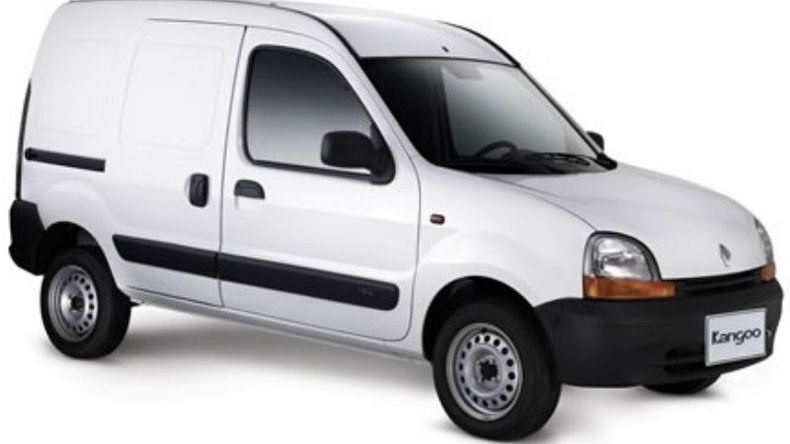 Renault Kangoo, 2006. Unos $1.512 pesos por cuota, con un anual de $3.837..