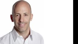 Austeridad, la clave en el inicio de la era Ducoté