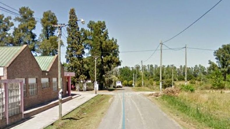 La zona donde fue asesinado el hombre, mientras cenaba en su casa con su esposa. .
