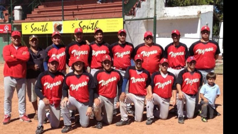 Los Tigres jugará el 2014 en la Zona Ascenso del Nacional de Clubes de sóftbol..