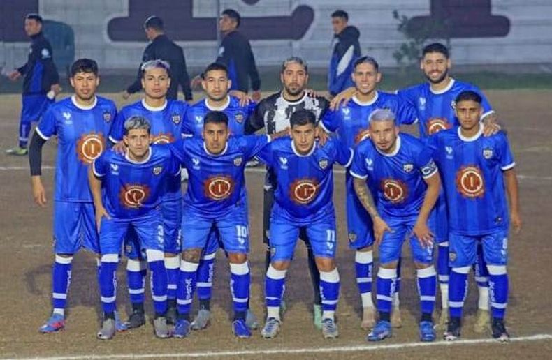 ARRIBA. Metalúrgico ganó el primer chico y espera la revancha.