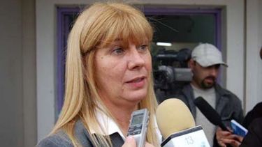 La jueza Velázquez fue denunciada por presionar a mujeres embarazadas de bajos recursos para que entregasen sus bebés a cambio de dinero..