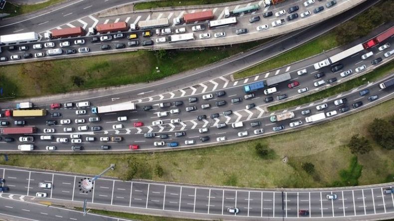 DESDE EL AIRE. Así se vio la autopista Panamericana esta tarde. Foto: Infobae..